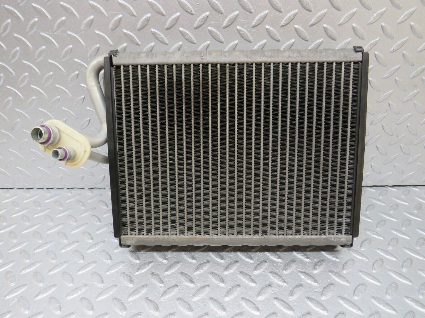 35233 Mercedes-Benz W221 Air Conditioning Radiator Behr 2218300158