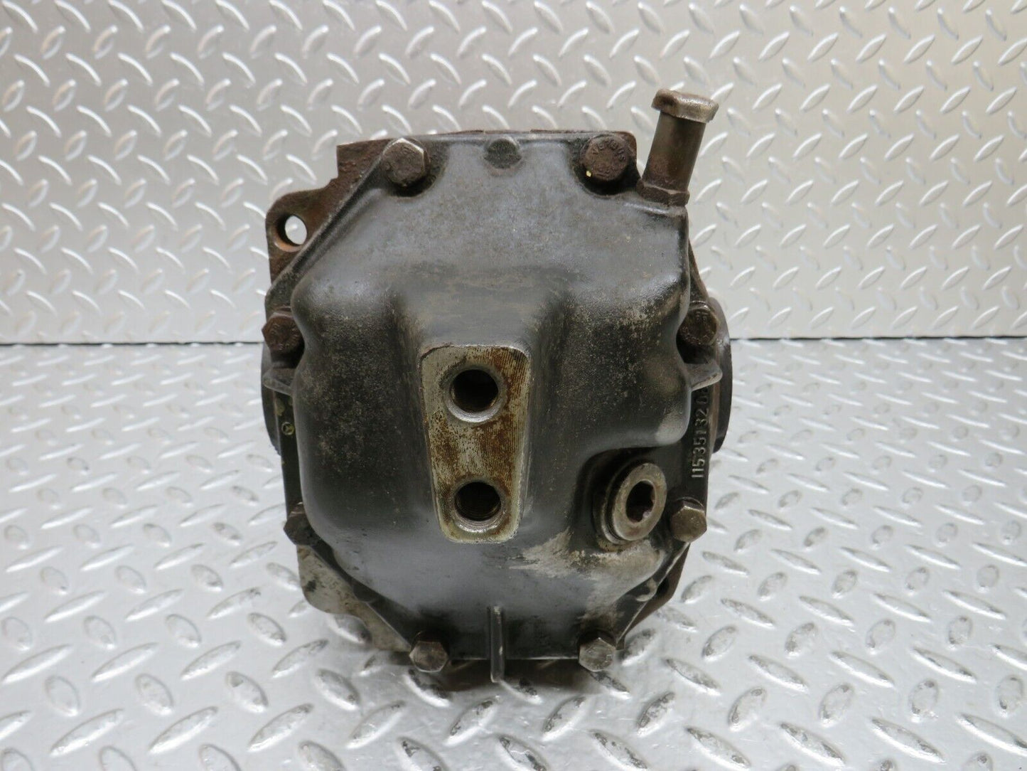 28885 Mercedes-Benz W123 230E Rear Differential Ratio 3.58 1233510101