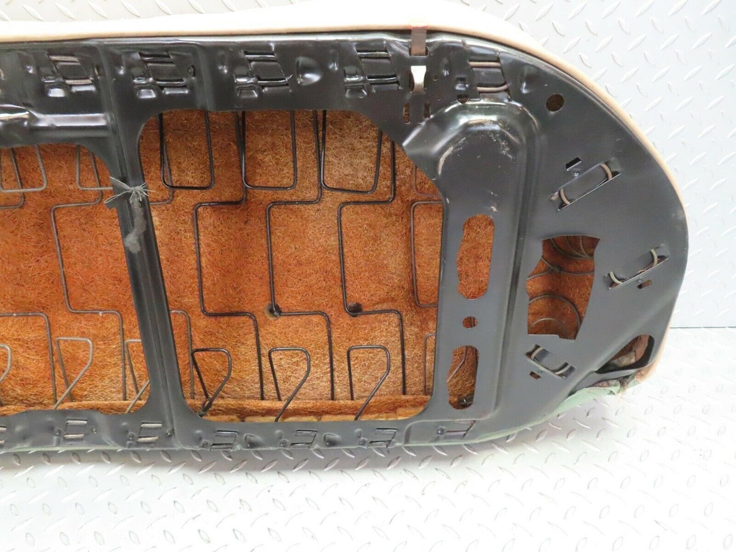 15816 Mercedes-Benz W123 280E Rear Seat Bottom Beige Leather