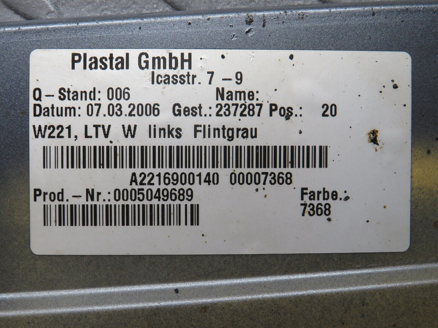 35283 Mercedes-Benz W221 Side Skirt Left Side 2216900140