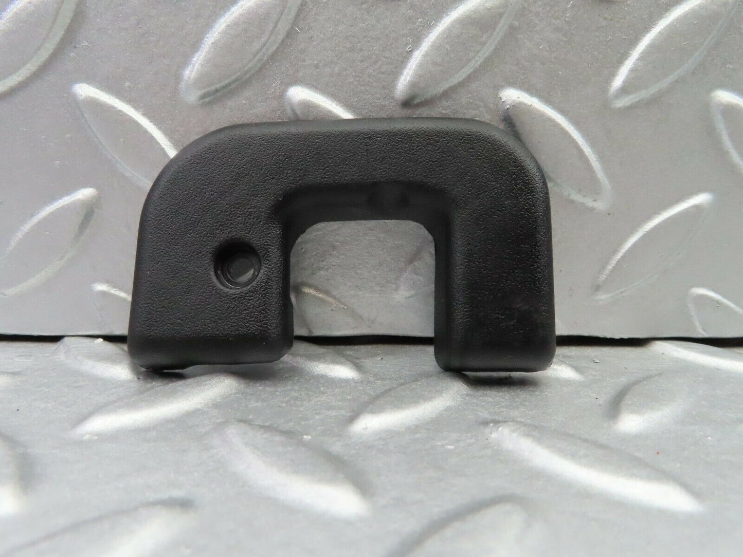 6437 Mercedes-Benz S124 E220 Wagon Right Interior Door Latch Trim