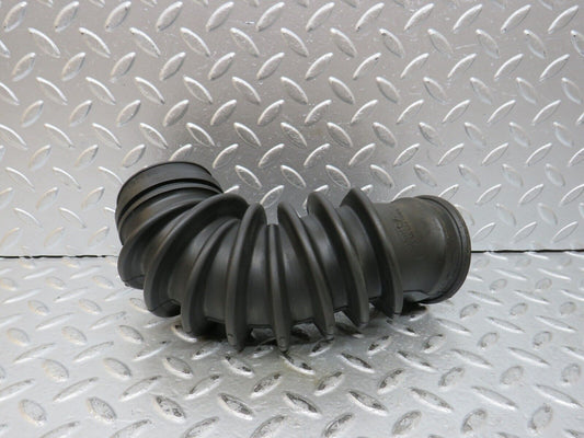 27783 Mercedes-Benz S124 300TE Wagon Air Filter Housing Pipe 6060940009