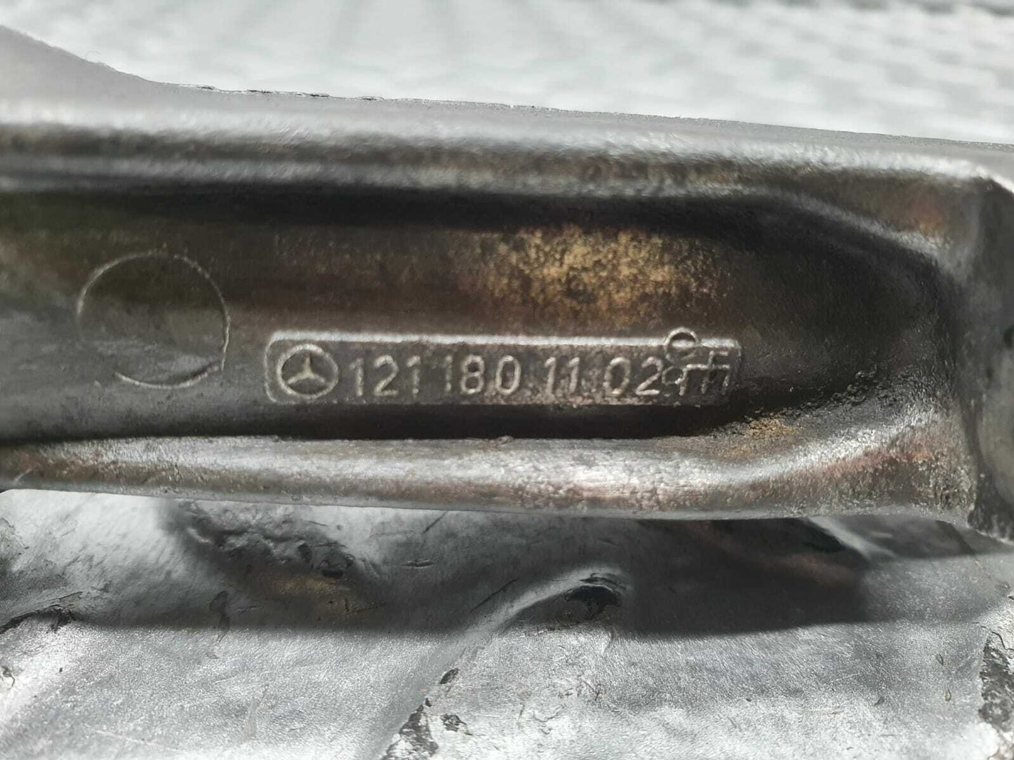 19287 Mercedes-Benz W120 W121 Oil Pump 1211801452