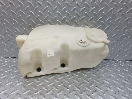 40993 Mercedes-Benz W126 300SE Windscreen Washer Fluid Reservoir 1268690620 1265401017 1248690072