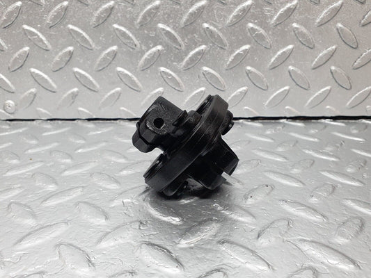 42825 Mercedes-Benz W201 190 2.0L Steering Column Lower Shaft Connector 1264620146