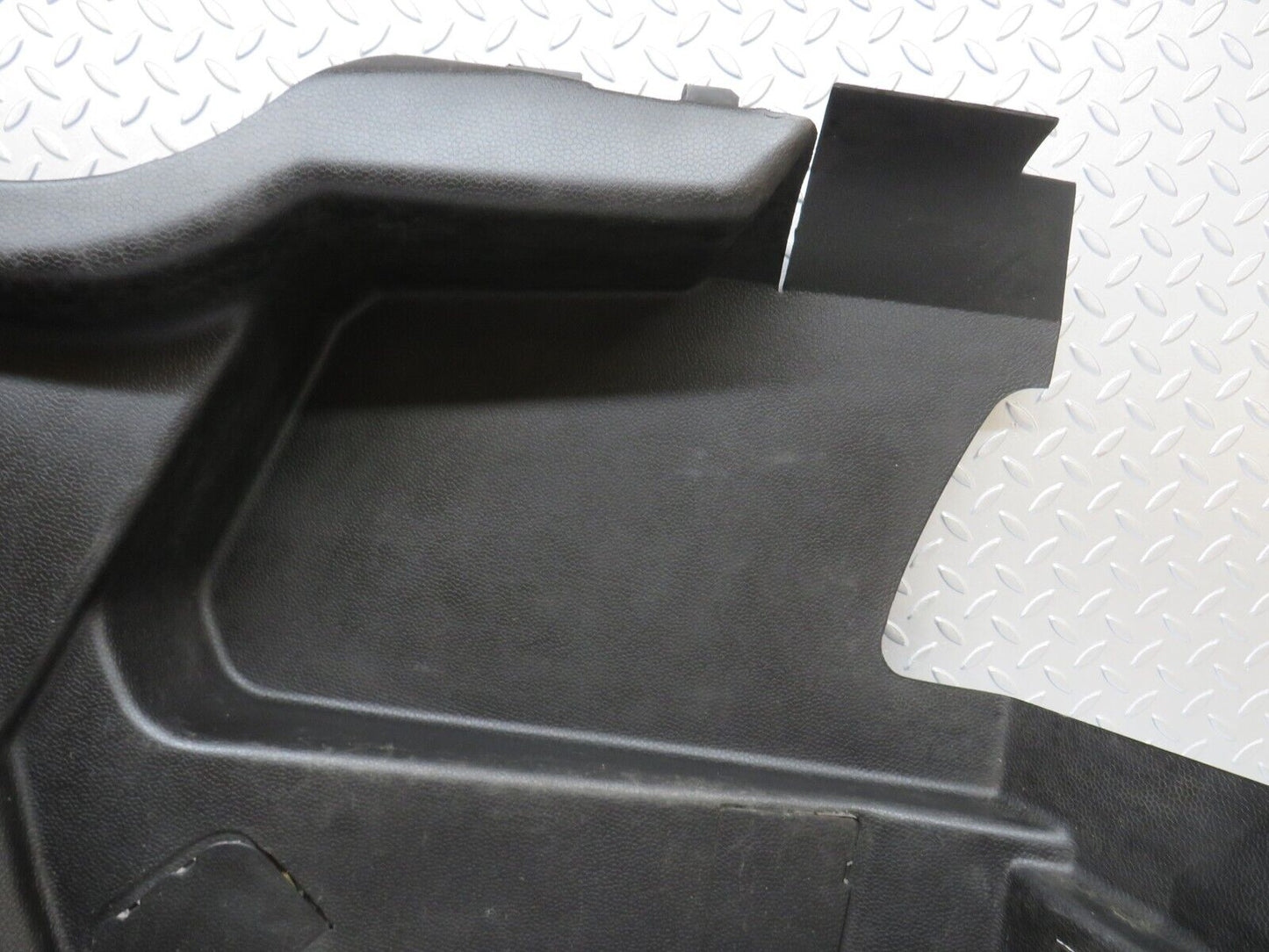 34034 Mercedes-Benz W124 260E Trunk Cover Panel Right 1246900830