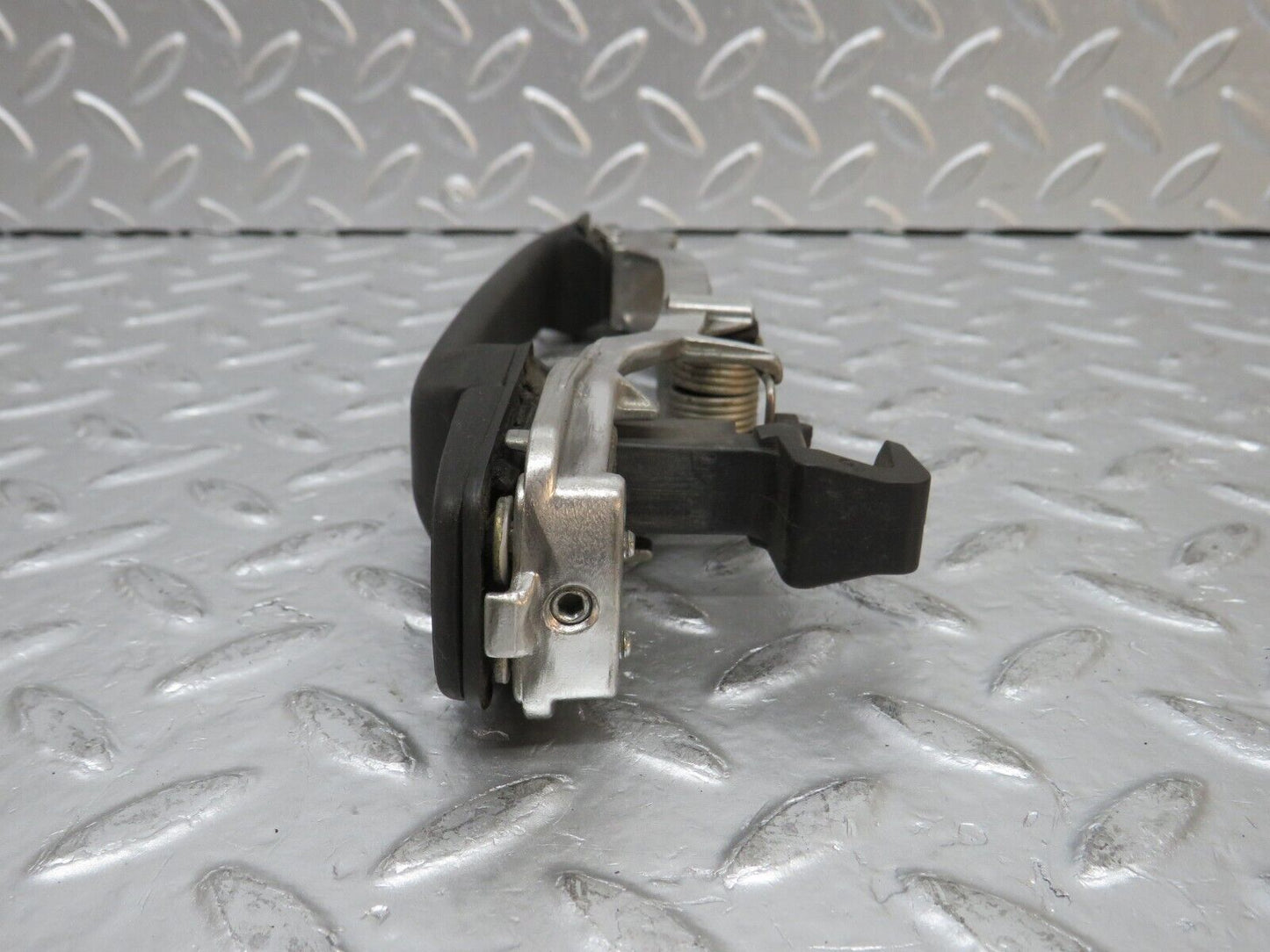 31714 Mercedes-Benz W201 190LE 1.8L Exterior Door Handle Rear Left