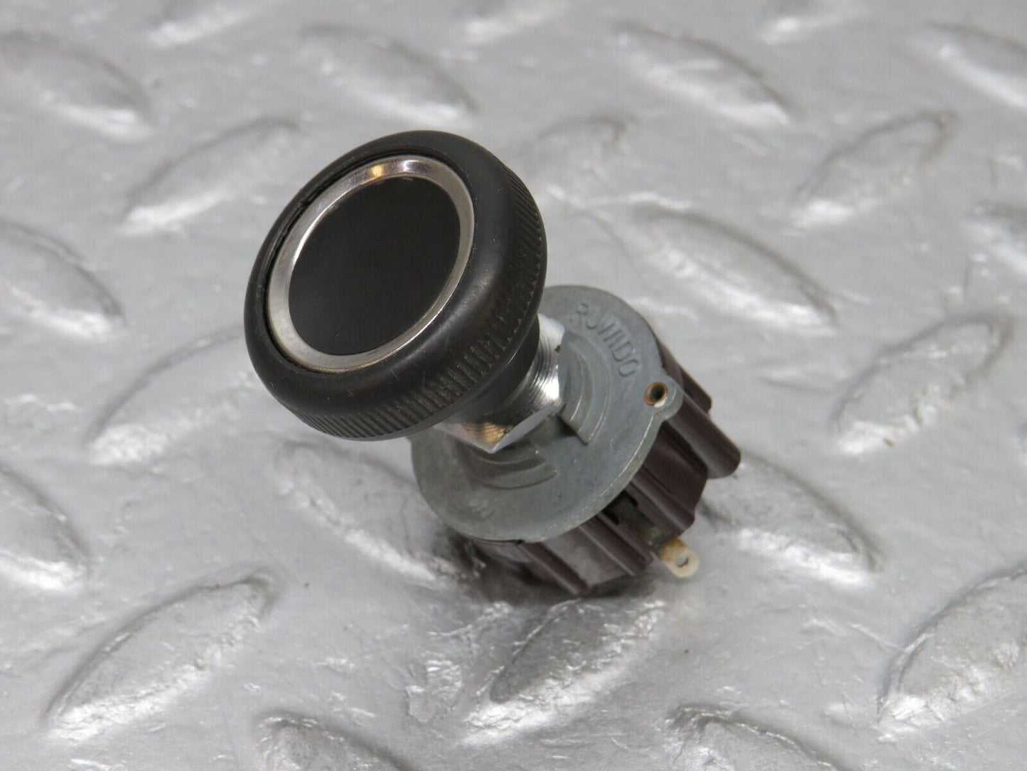 37463 Mercedes-Benz W109 300SEL Heater Control Switch 023.00-1