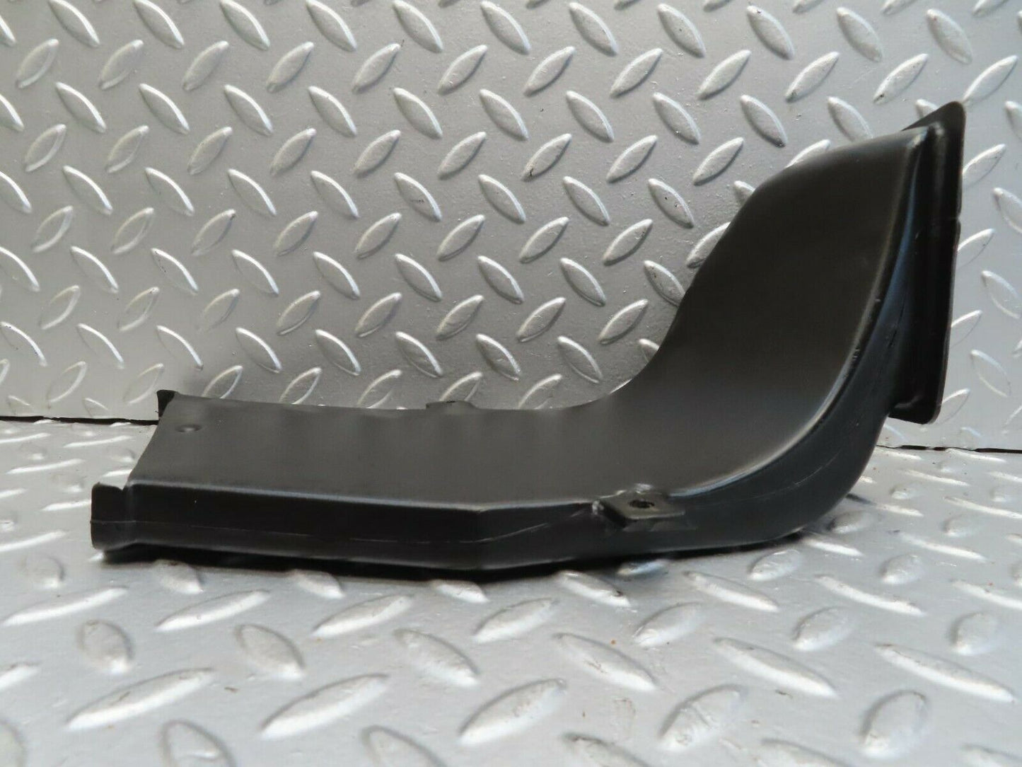 15525 Mercedes-Benz R107 450SL Floor Ventilation Duct Left 1078310146