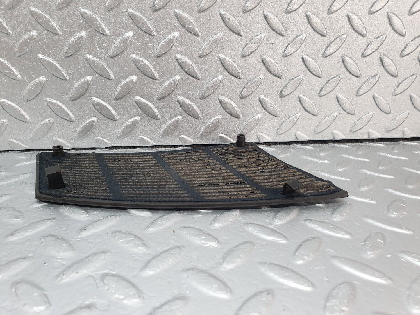 43676 Mercedes-Benz C126 380SEC Coupe Dashboard Speaker Cover Left Side