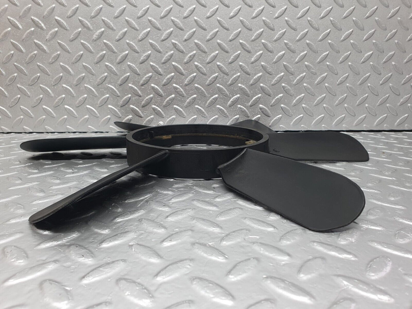 42294 Mercedes-Benz R129 320SL Coupe Engine Cooling Fan 1032000623