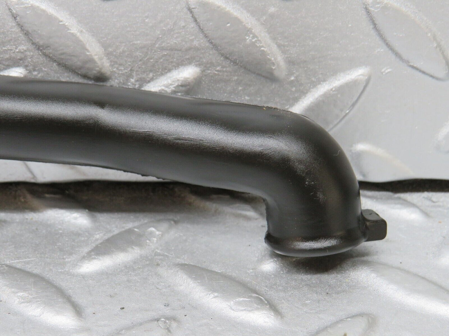 36880 Mercedes-Benz C126 420SEC Coupe Crankcase Breather Hose Pipe 1160942282
