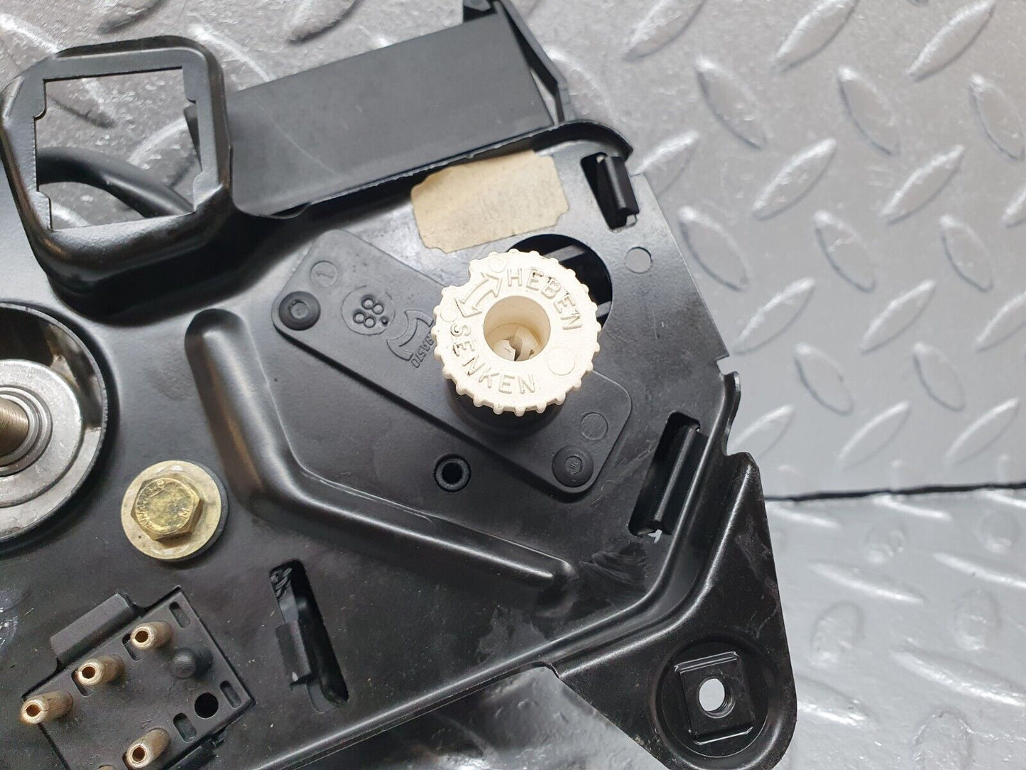41540 Mercedes-Benz W124 200E Sunroof Motor Webasto With Relay 1248210047 0390251693