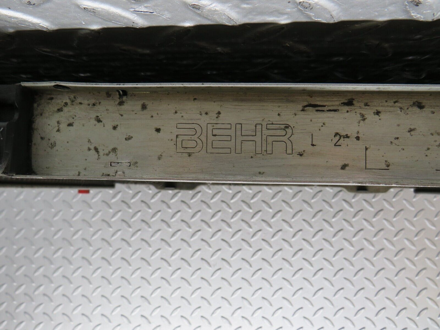 38979 Mercedes-Benz W201 190E Engine Coolant Radiator Behr