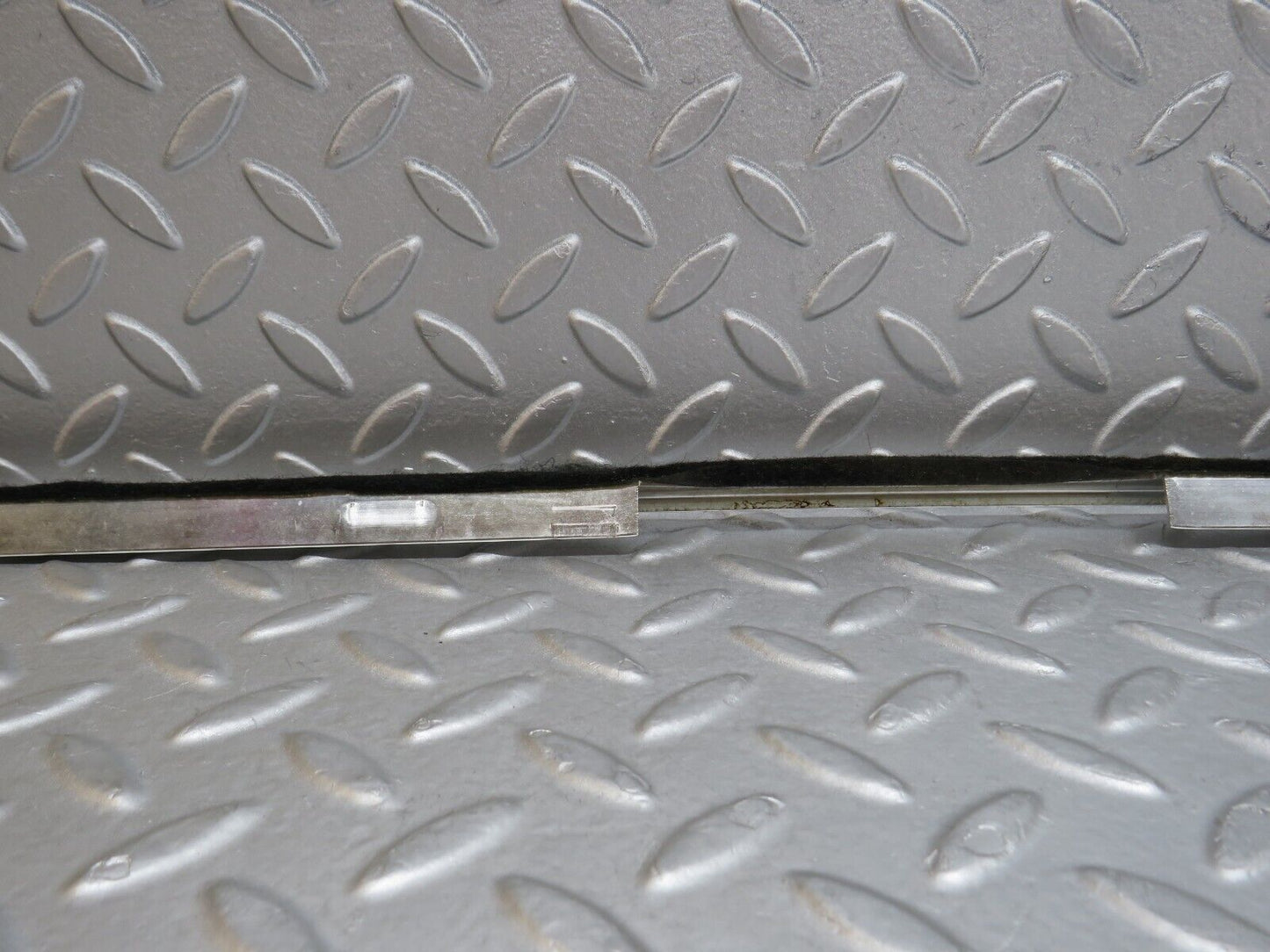 37468 Mercedes-Benz W109 300SEL Dashboard Chrome Trim