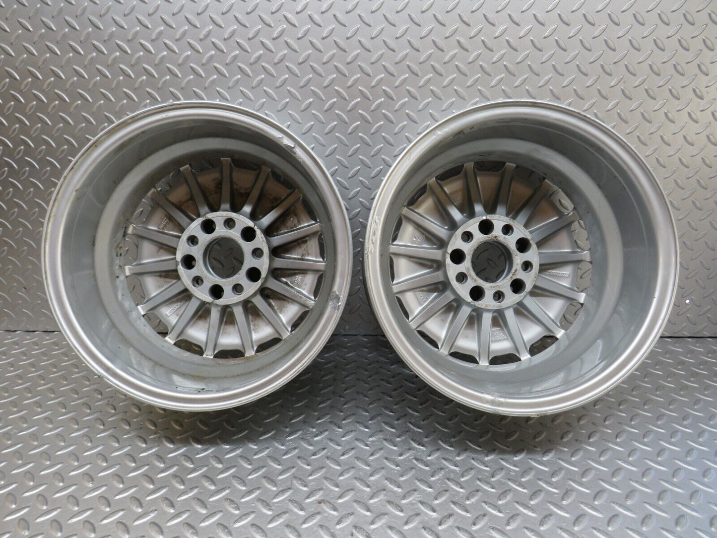 36923 Mercedes-Benz Alloy Wheel Set 7Jx15 H2 ET44 2014001302
