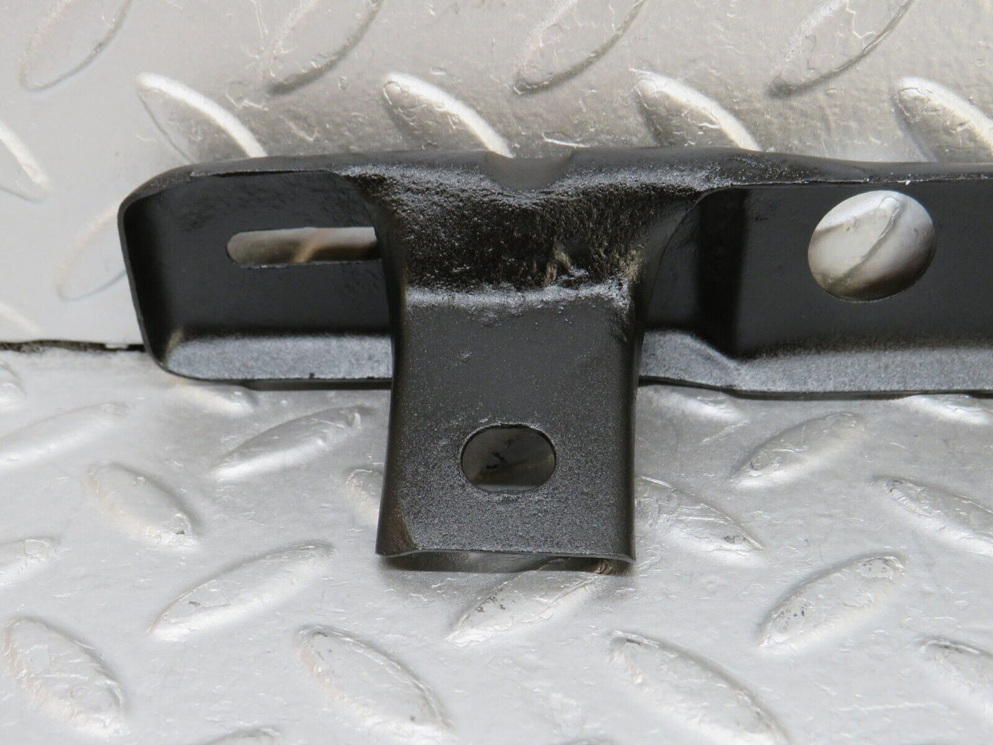 35778 Mercedes-Benz R107 280SL Coupe Front number Plate Holder Bracket