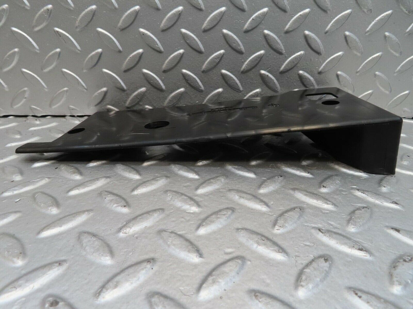 15082 Mercedes-Benz W140 S320 Cable Channel Cover Rear Right 1408210236