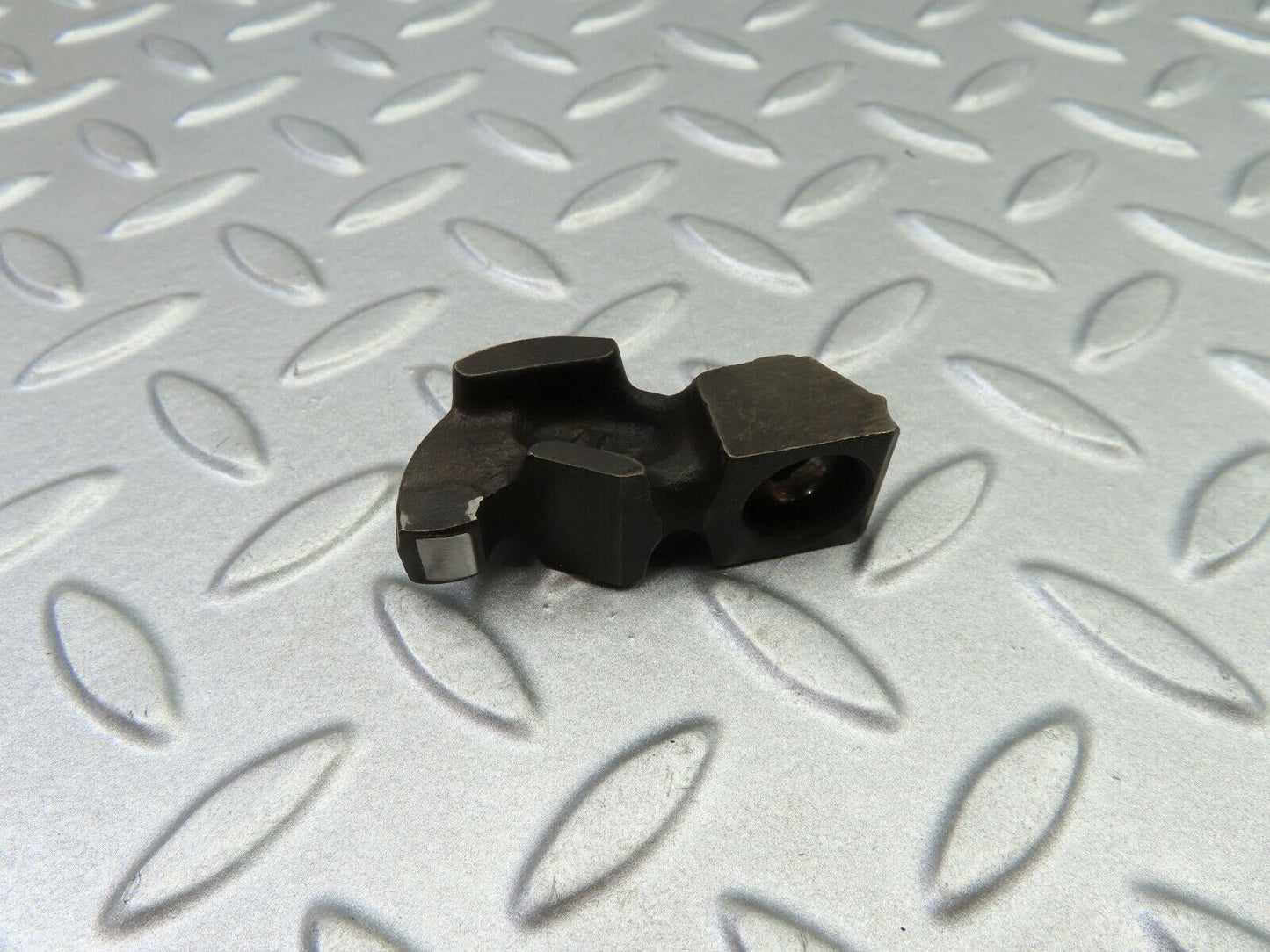 6287 Mercedes-Benz W126 380SE Rocker Arm