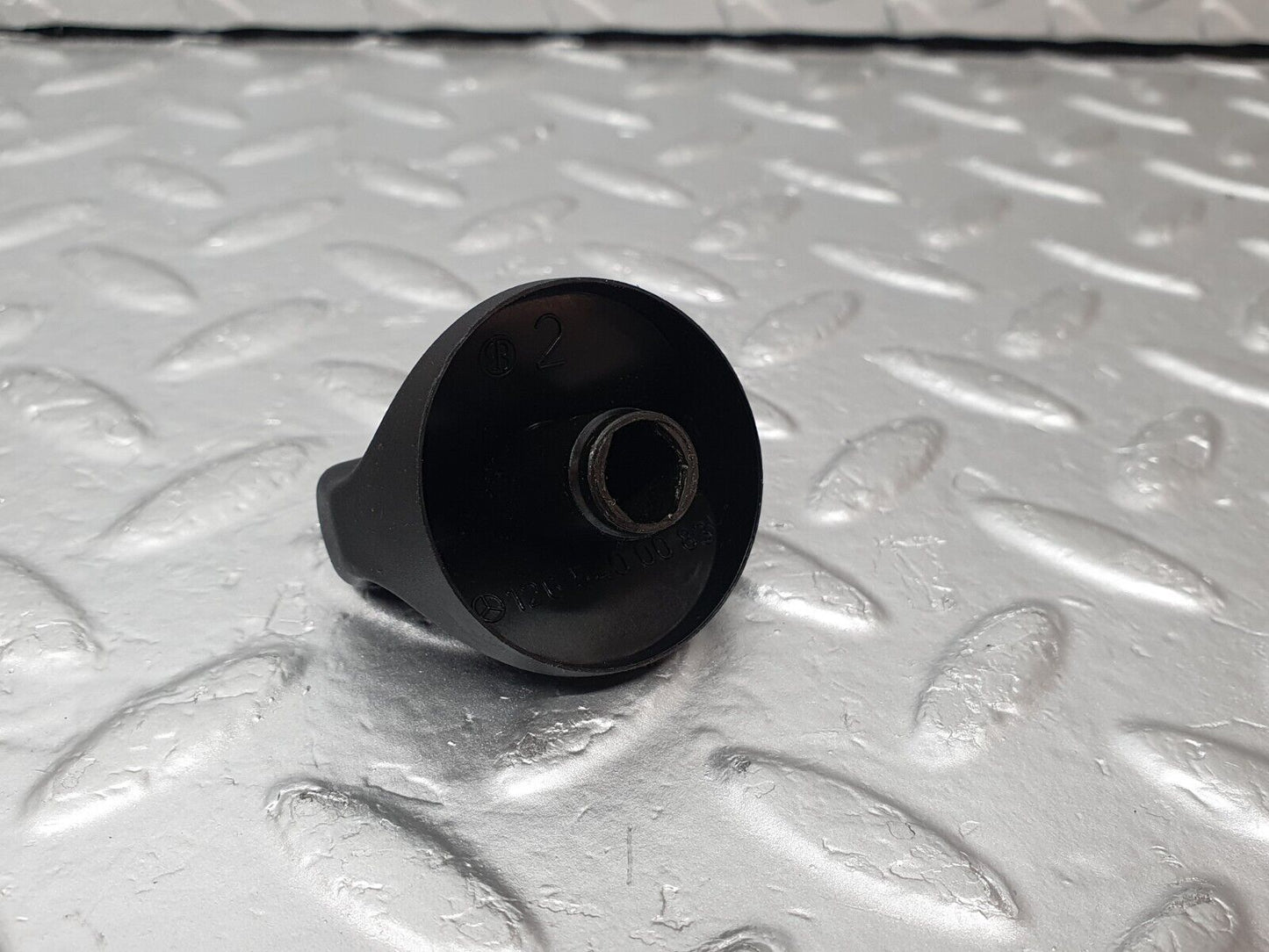 43659 Mercedes-Benz C126 380SEC Coupe Headlight Switch Knob 1265400083