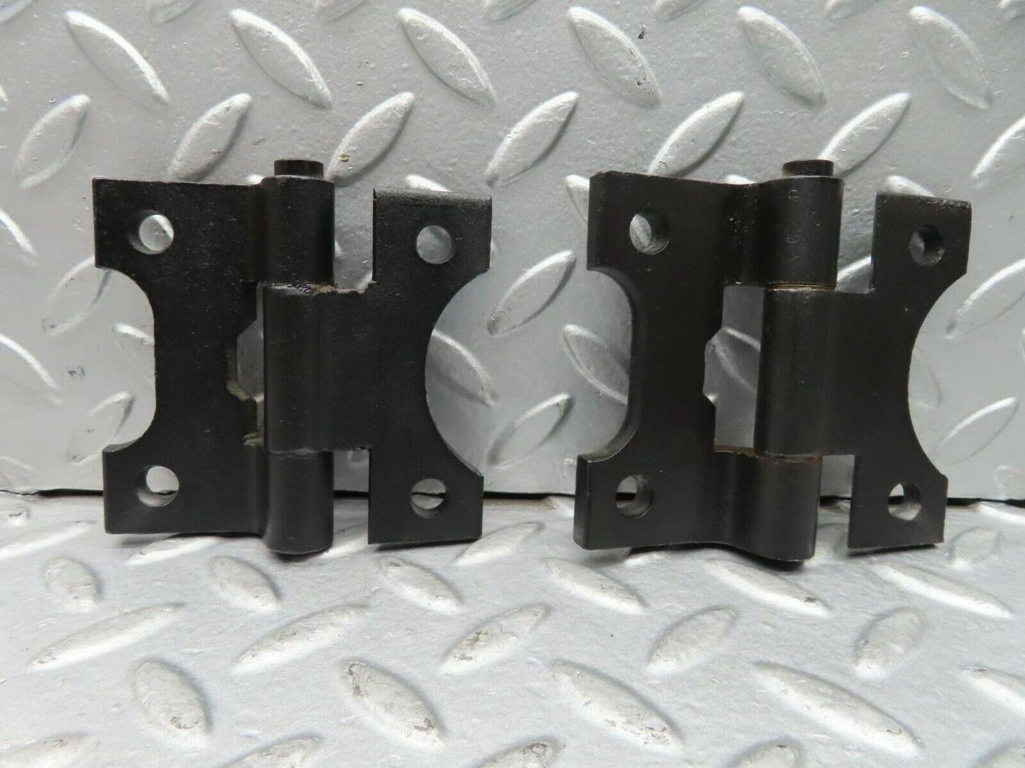 16698 Mercedes-Benz C107 380SLC Right Door Hinges