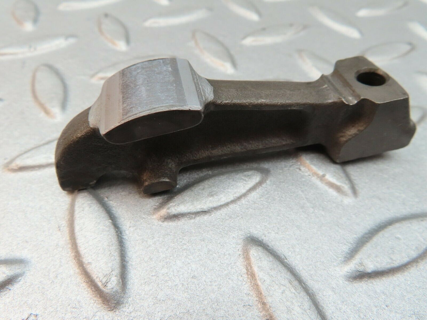 3535 Mercedes-Benz W108 280SE Valve Rocker Arm With Retaining Spring