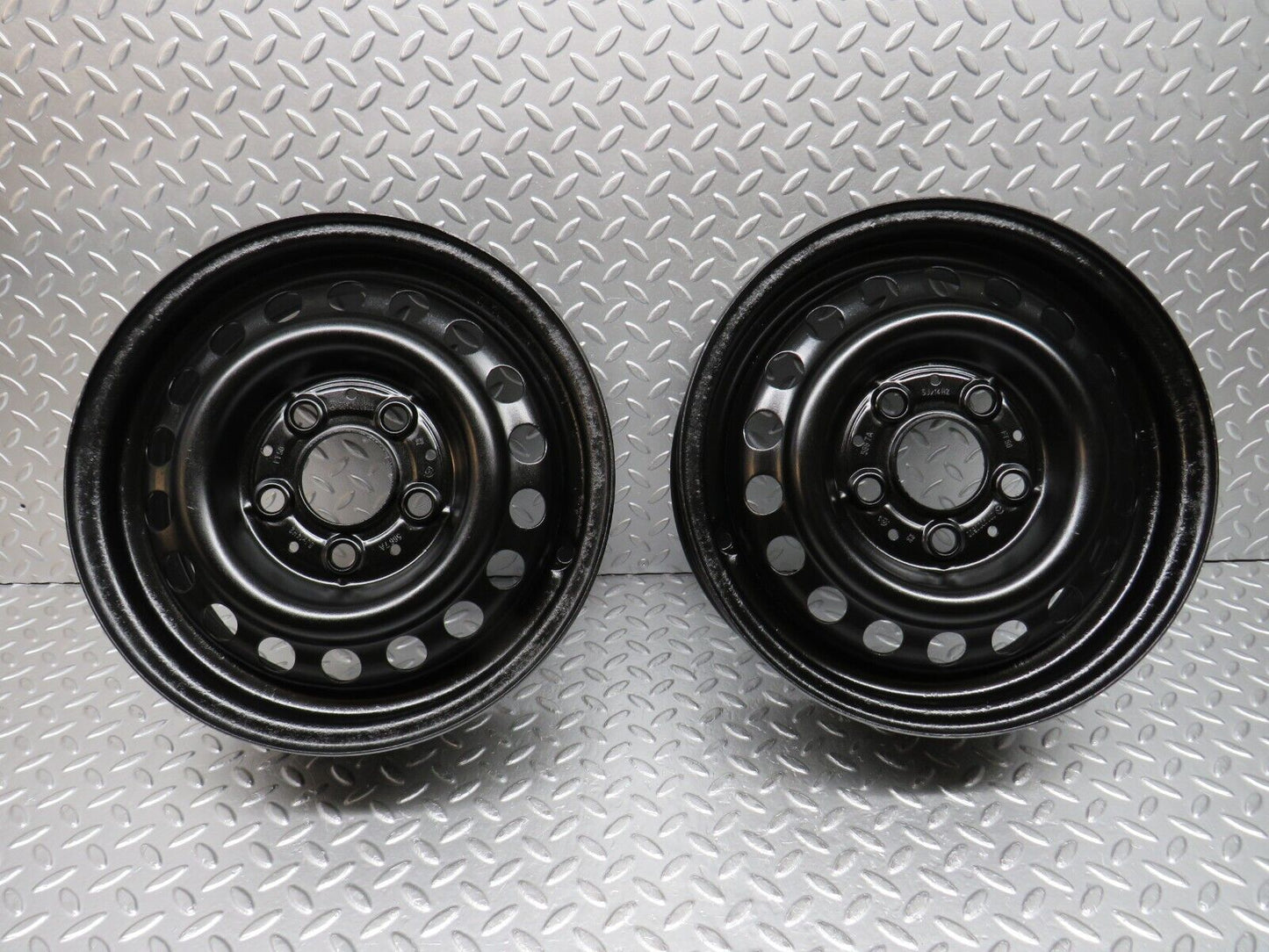 30625 Mercedes-Benz Steel Wheel Set 5Jx14H2 ET50 2014000502
