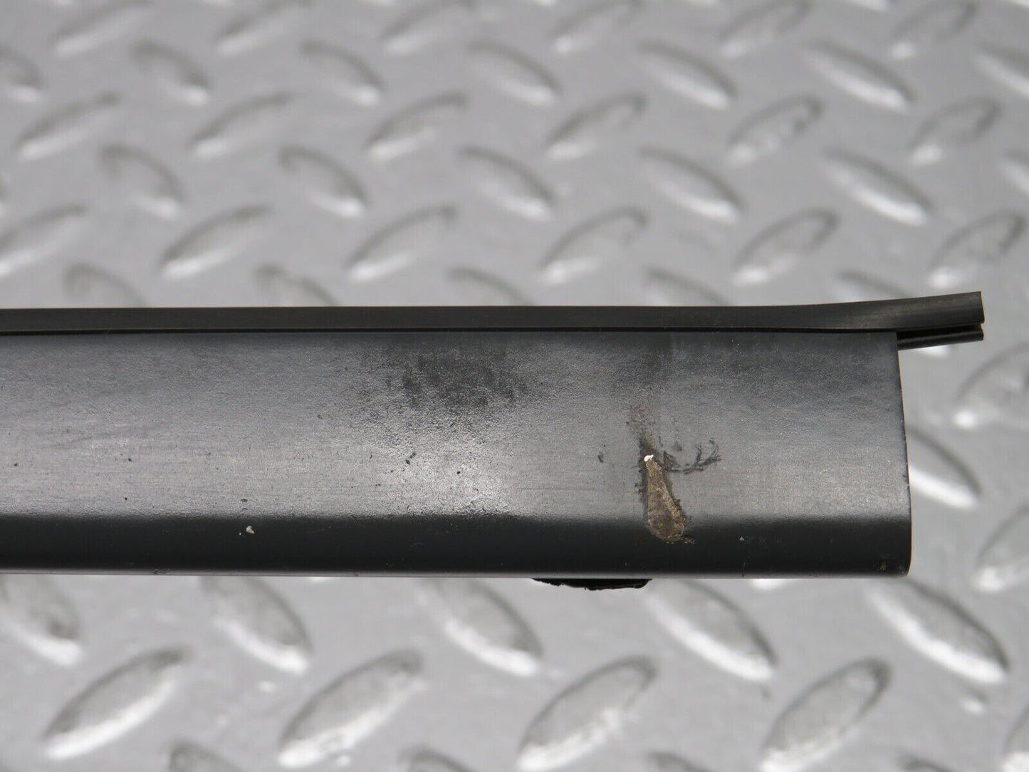 32589 Mercedes-Benz S124 300TE Wagon A Pillar Exterior Trim Left Side