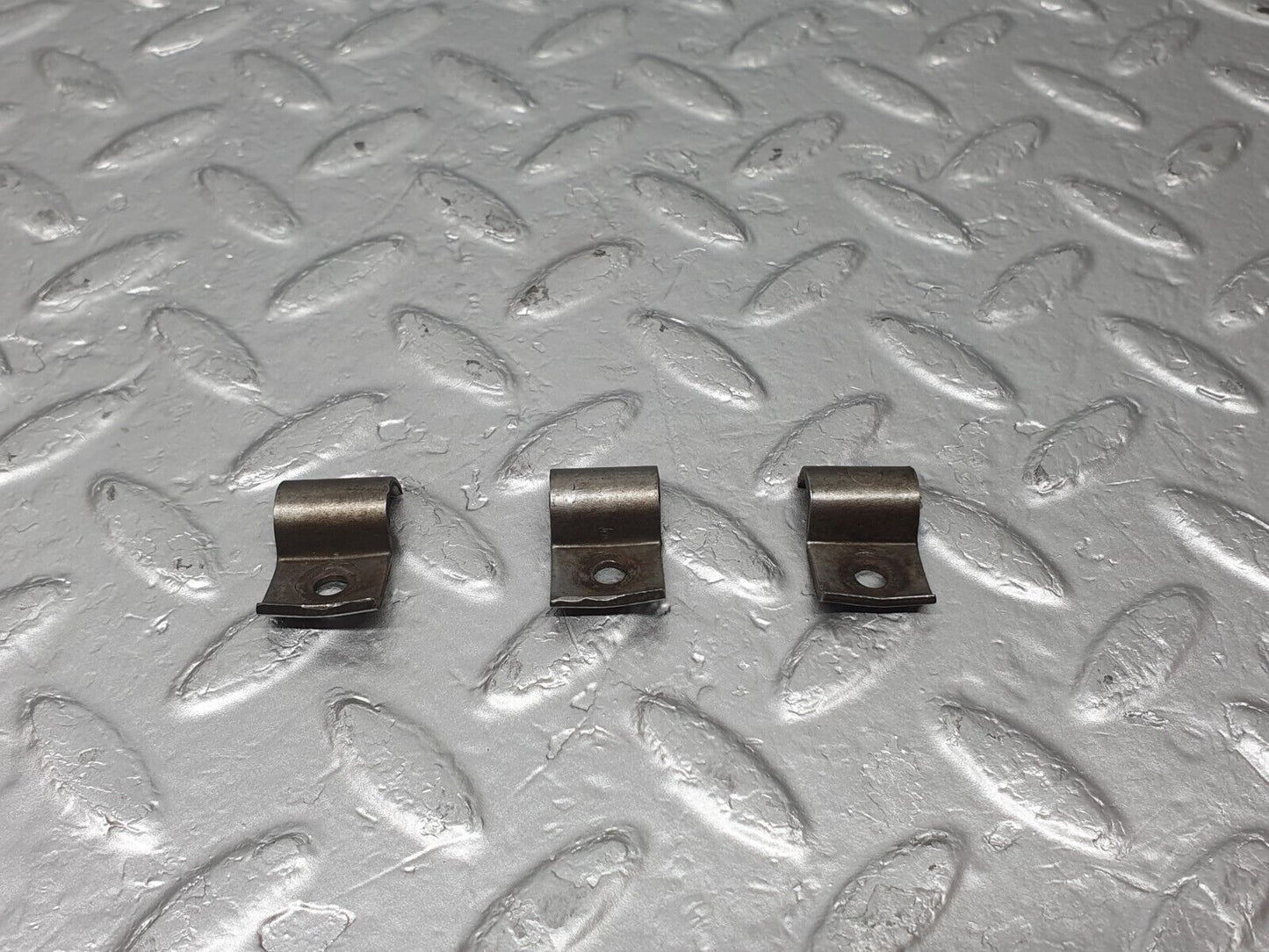 43420 Mercedes-Benz W108 280SE Camshaft Oil Tube