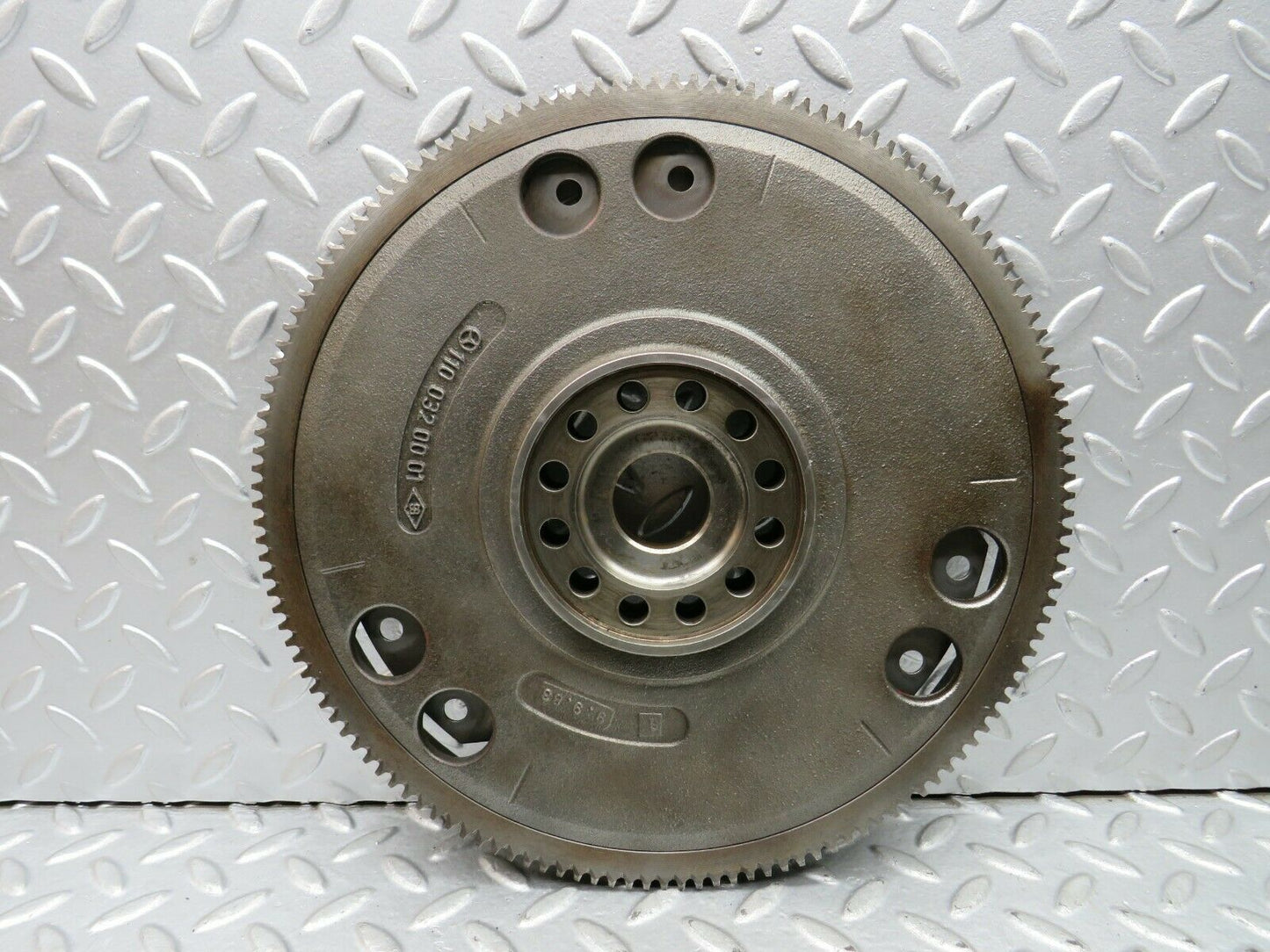 22199 Mercedes-Benz S123 280TE Wagon Flywheel Starter Ring 1100320001
