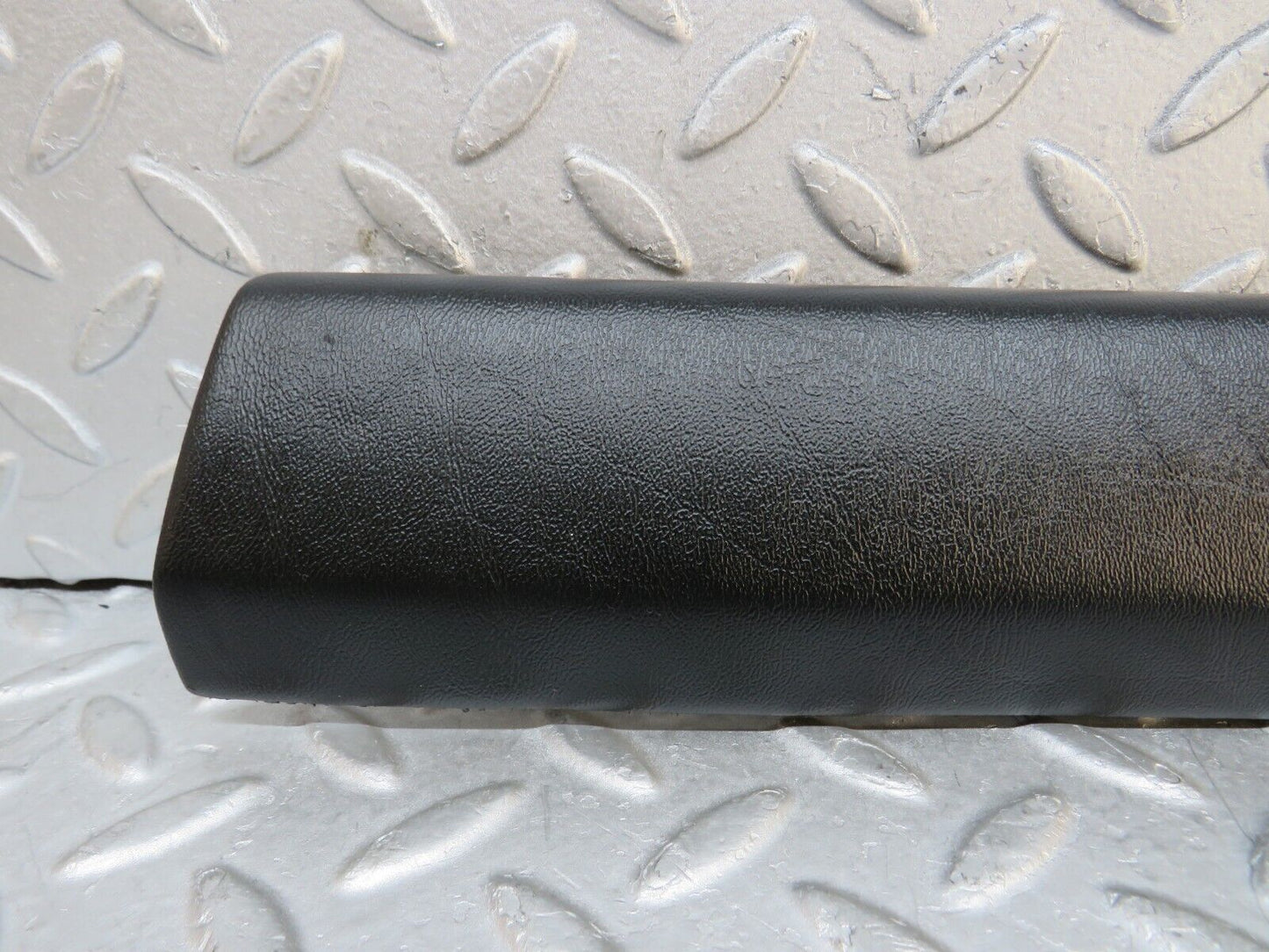 37971 Mercedes-Benz A124 320E Cabriolet A Pillar Cover Right Side Black