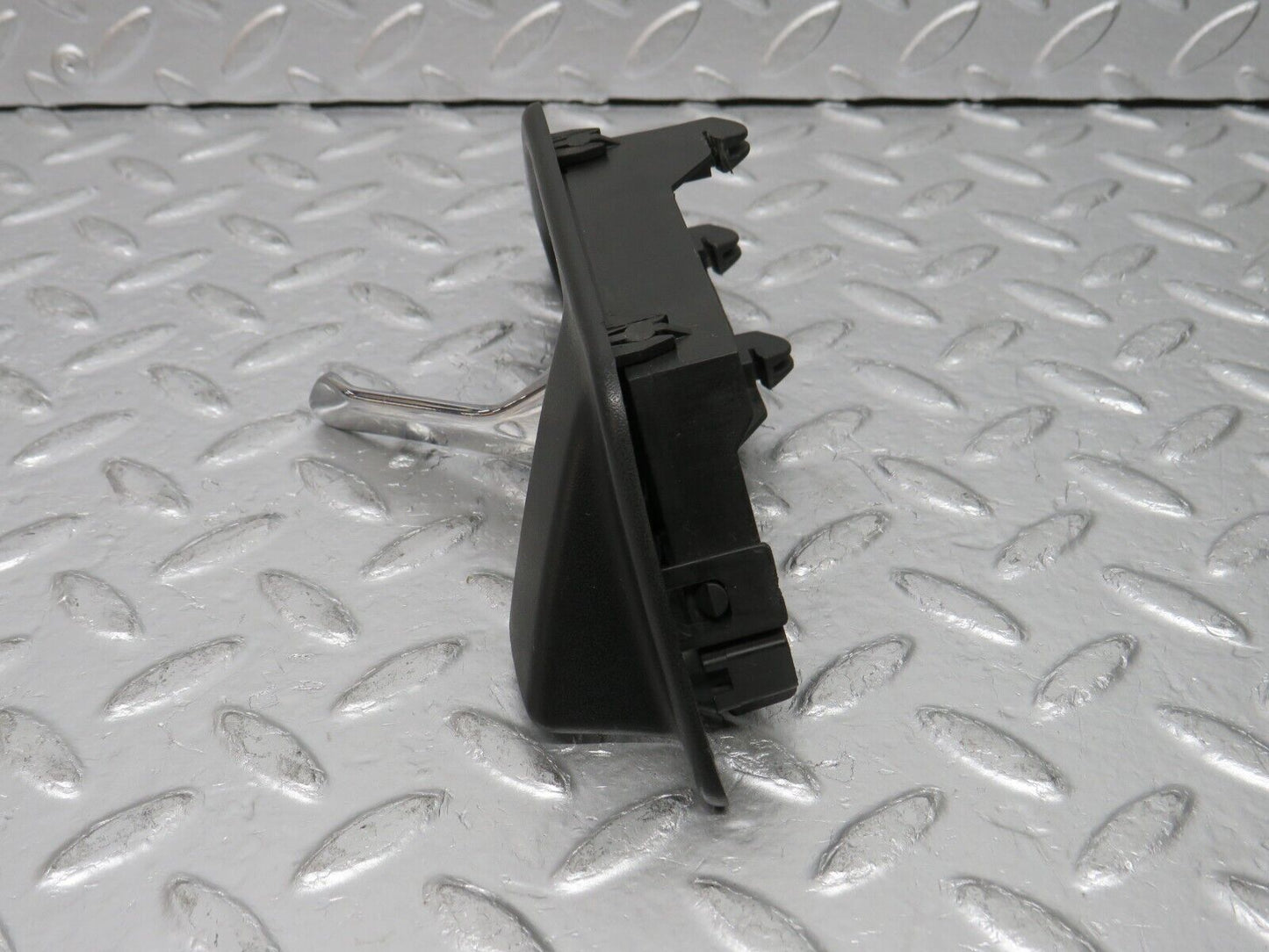 31368 Mercedes-Benz S124 220TE Front Right Interior Door Handle 1247600261