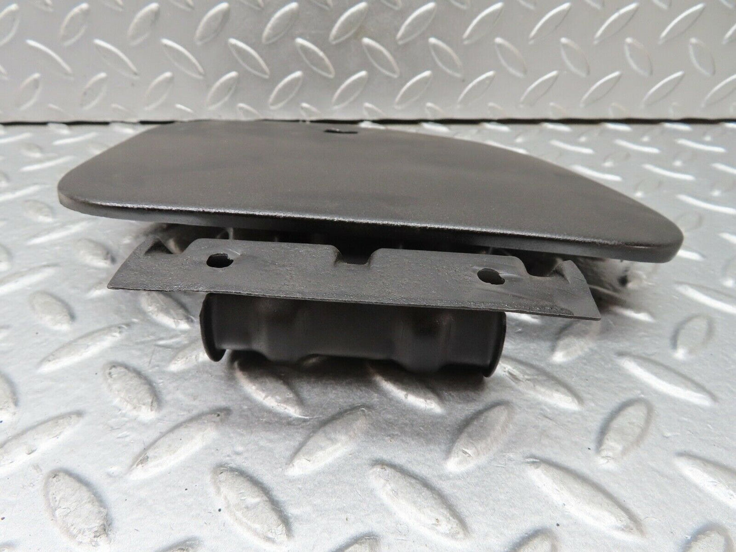 18702 Mercedes-Benz W120 W121 Ponton Fuel Tank Flap Cap