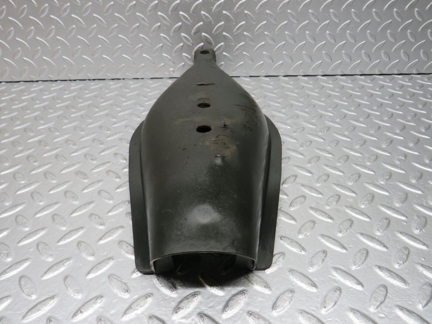 31480 Mercedes-Benz S124 220TE Wagon Rear Control Arm Cover 1243520188