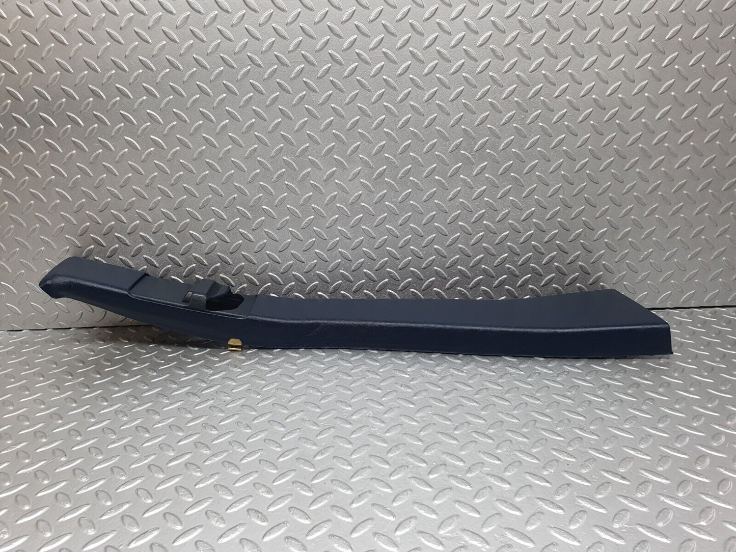 42653 Mercedes-Benz W201 190 2.0L B Pillar Cover Right Blue 2016921889 2016920044