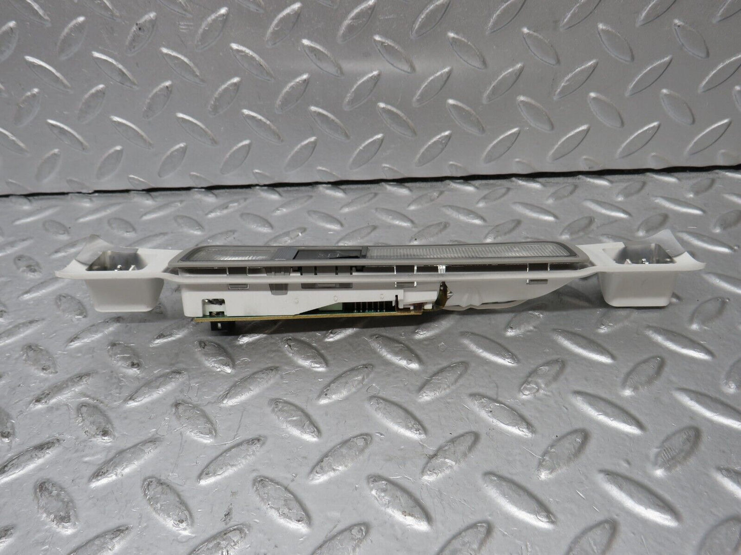 35158 Mercedes-Benz W221 Rear Left Interior Roof Light 2218202301