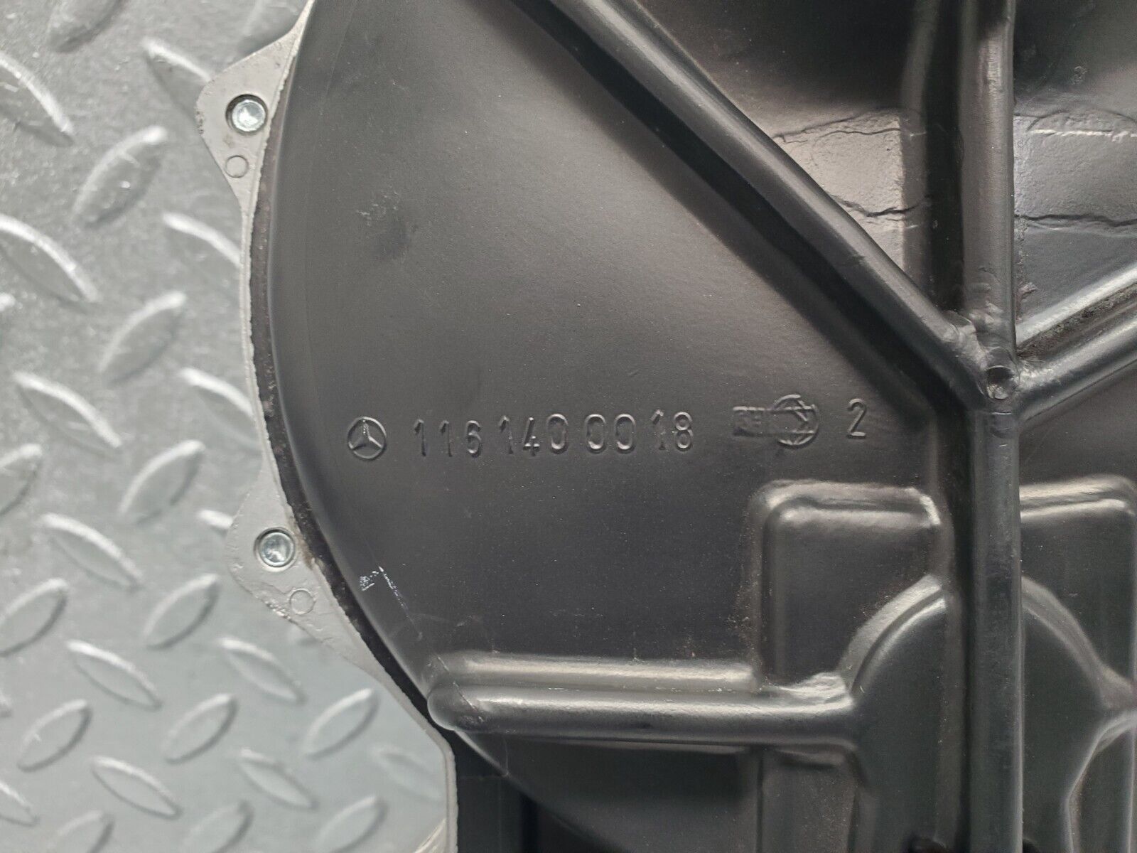 44044053