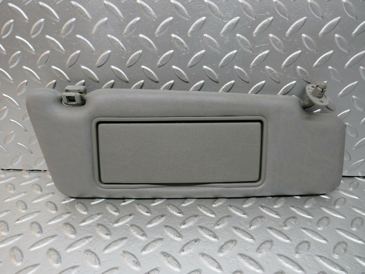 24272 Mercedes-Benz S124 220TE Wagon Sun Visor Right Side