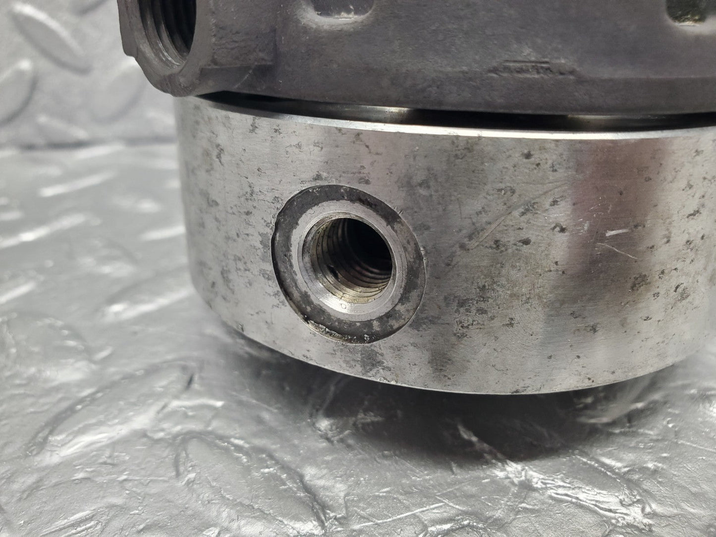 W126 Coupe hydraulic suspension pump used OEM
