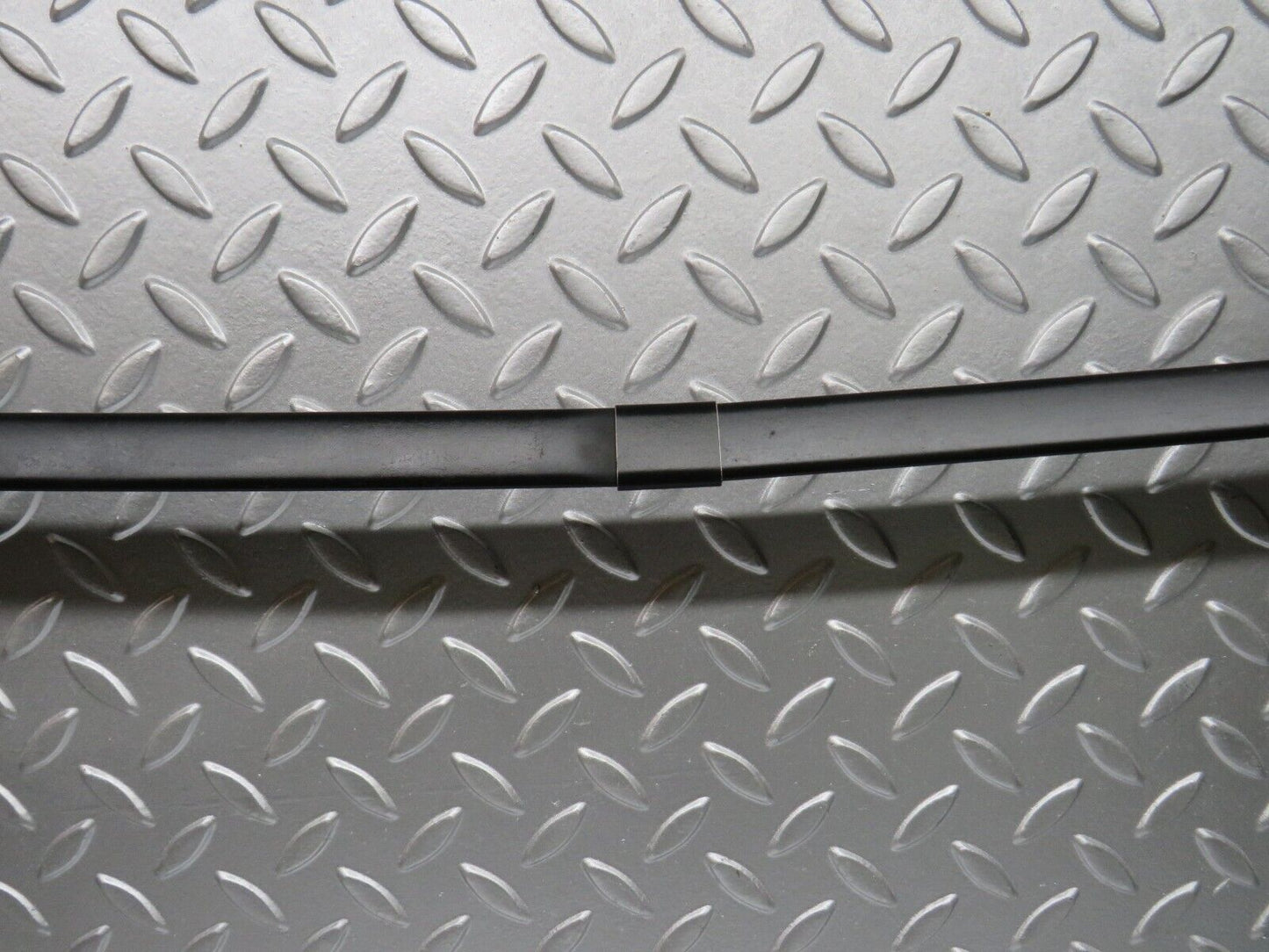 31867 Mercedes-Benz W201 190LE Rear Windscreen Frame