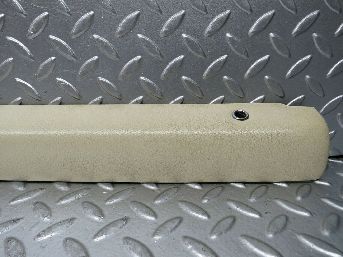 23432 Mercedes-Benz W114 280E Front Right Door Interior Trim Cream