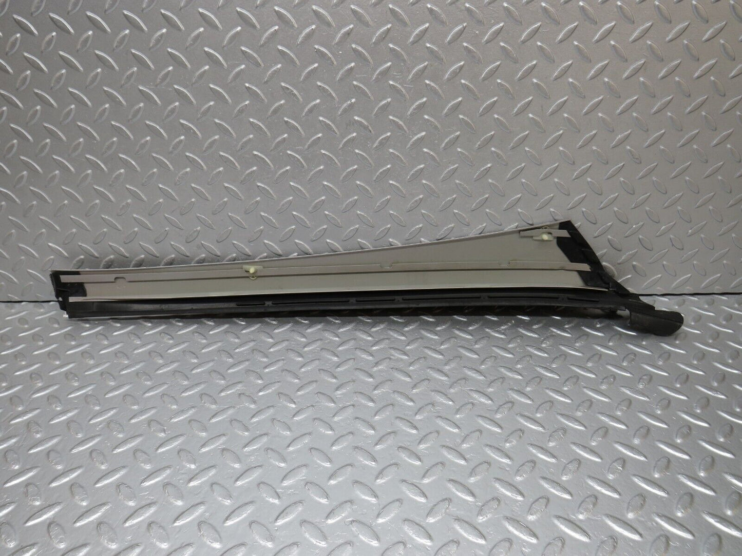 39354 Mercedes-Benz R129 320SL Coupe A Pillar Exterior Cover Trim Right 1296980218 1296980298