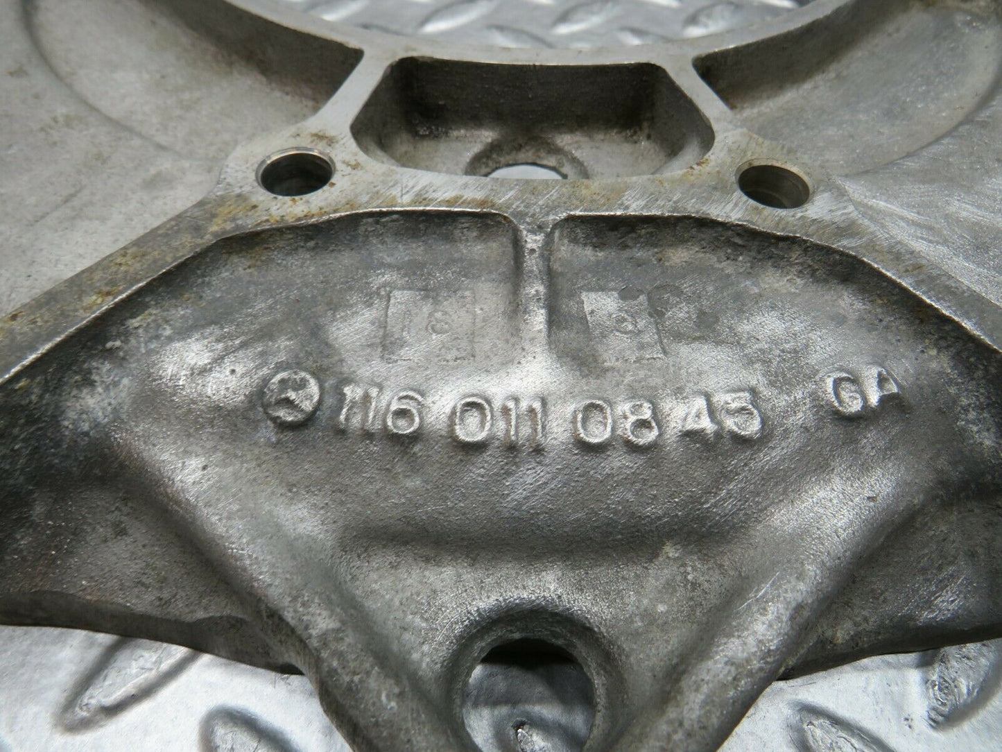 22822 Mercedes-Benz C107 450SLC Coupe Gearbox Flange 1160110845