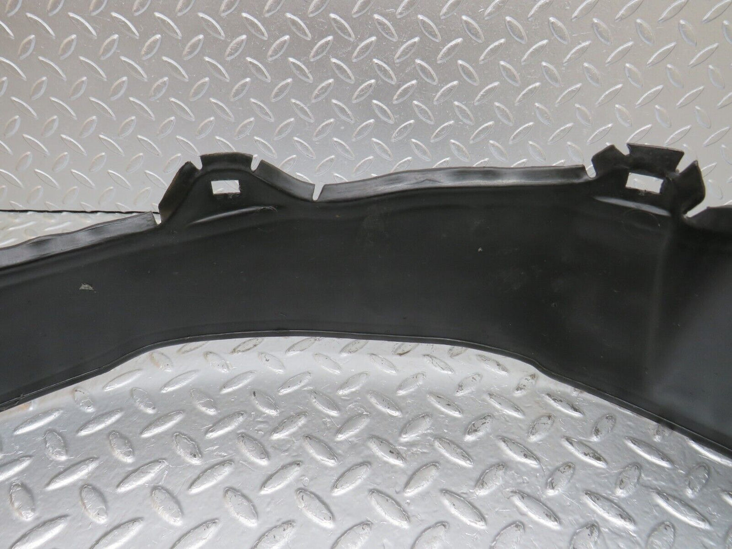 34257 Mercedes-Benz W201 190E Inner Mudguard Panelling Front Right 2018840235