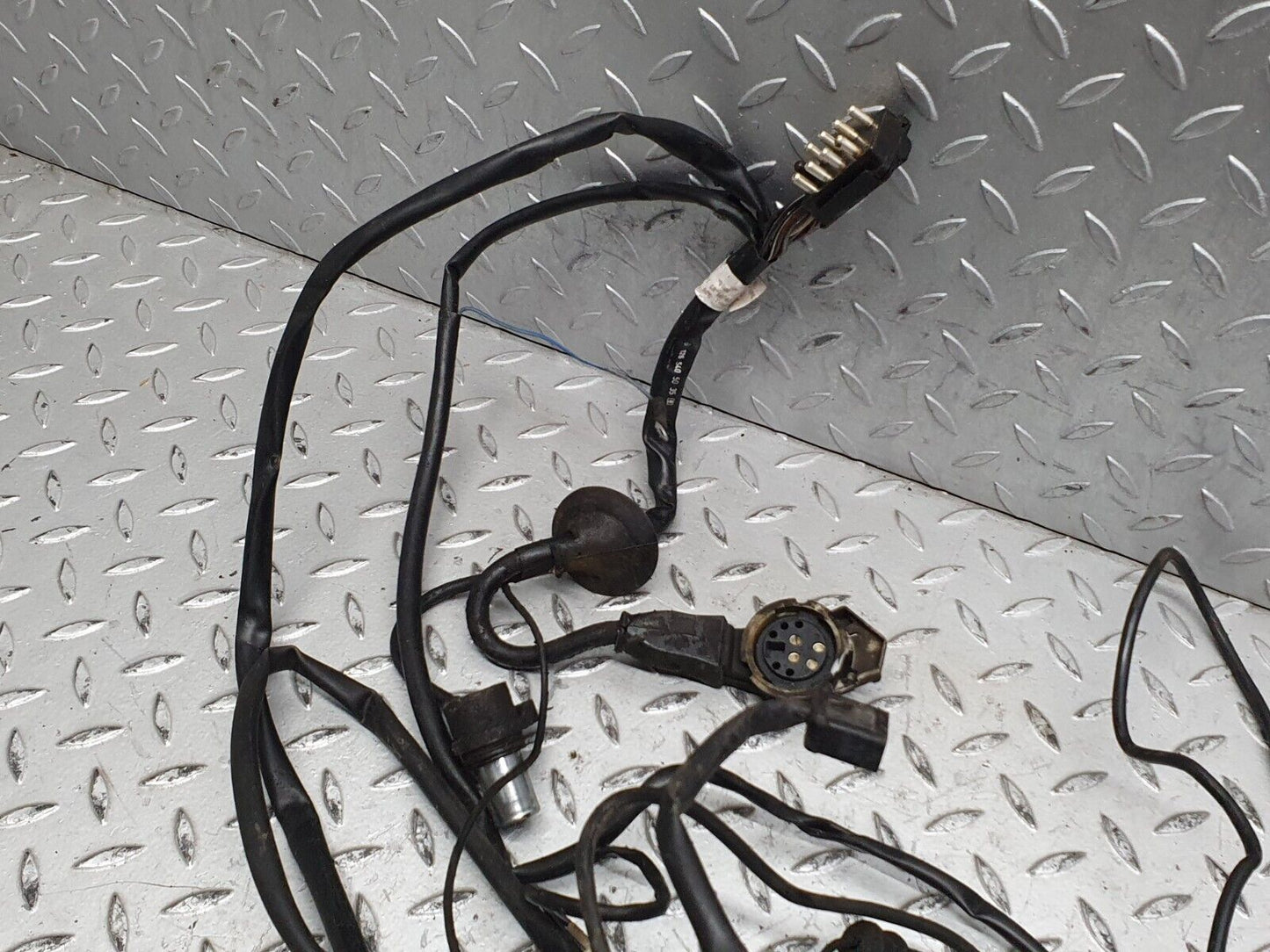 41298 Mercedes-Benz W126 300SE Engine Wiring Harness 1265407706 1265405035