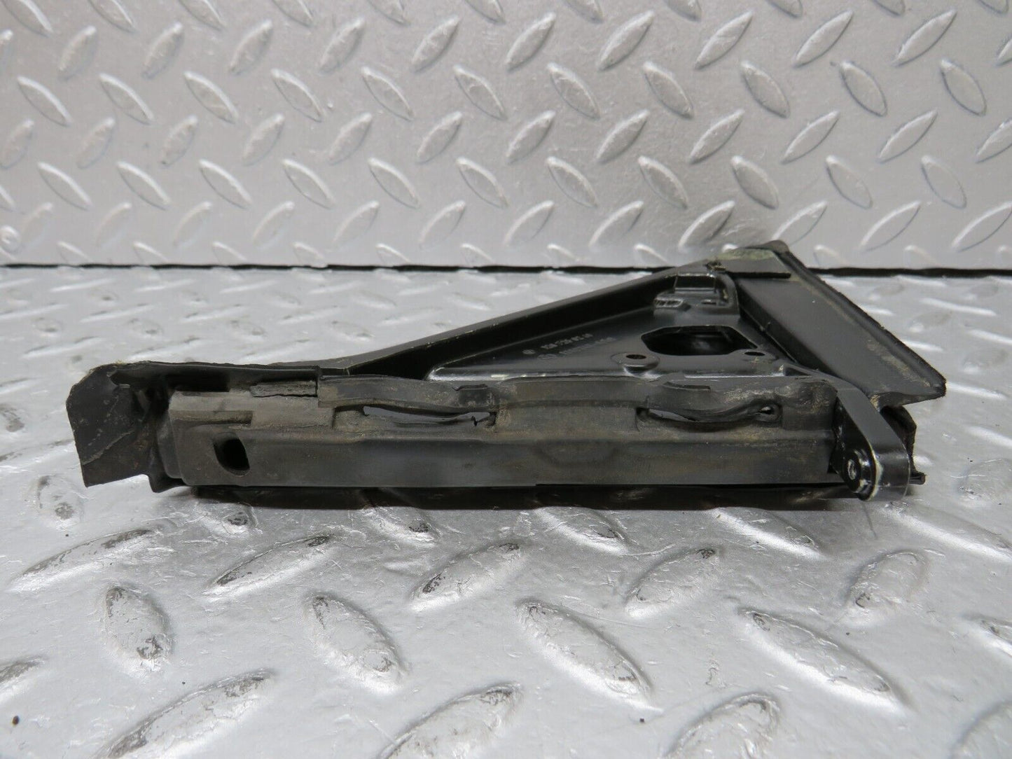 36970 Mercedes-Benz C126 420SEC Coupe Mirror Mounting Triangle Right 1267250241