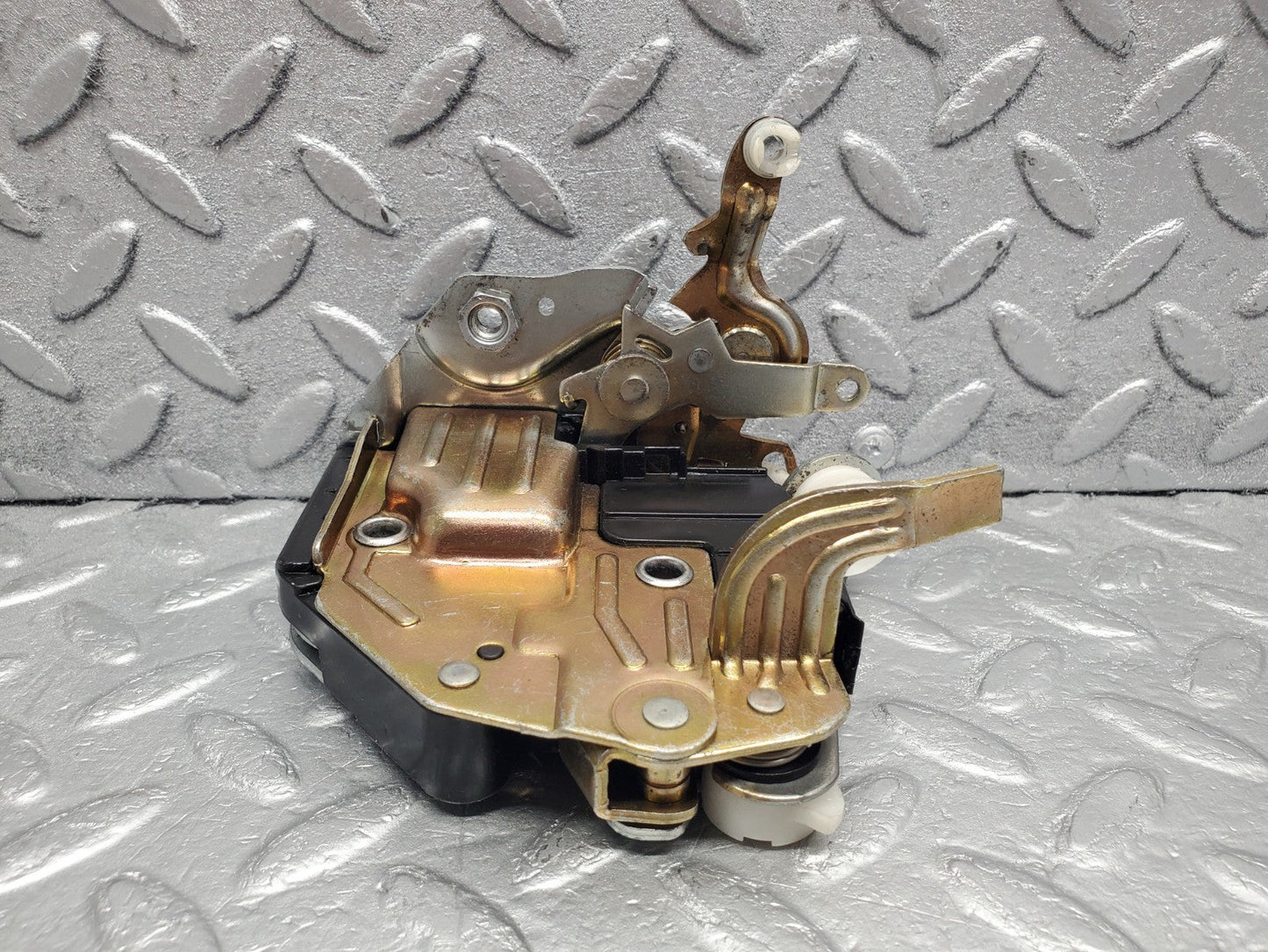 W201 Baby Benz front left door lock mechanism used OEM