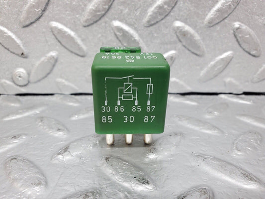 44614 Mercedes-Benz W124 220E Overload Relay 0015429619