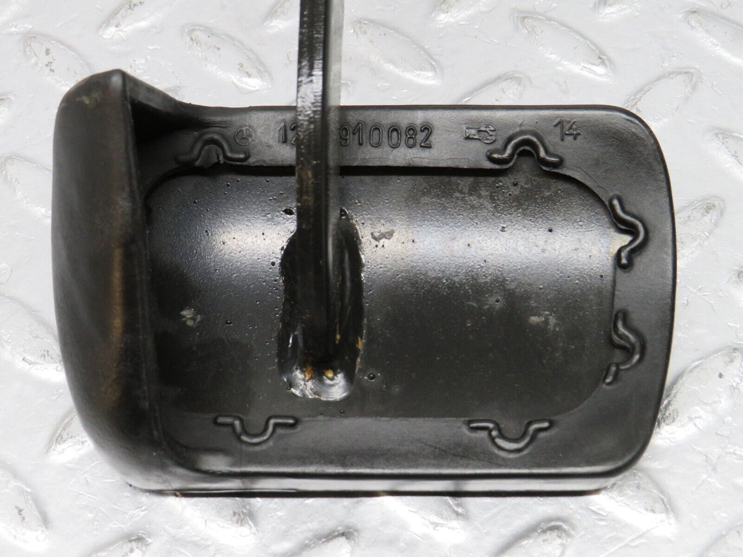 39449 Mercedes-Benz R129 320SL Coupe Brake Pedal With Rubber 1232910082