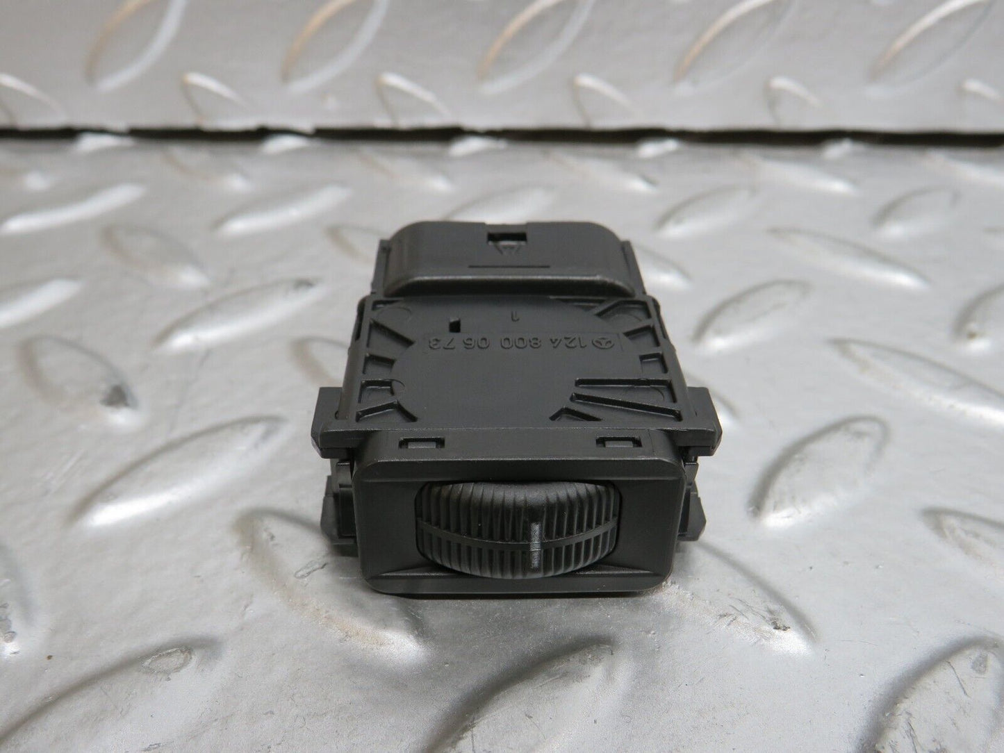29176 Mercedes-Benz C124 320CE Coupe Headlight Level Switch 1248000673
